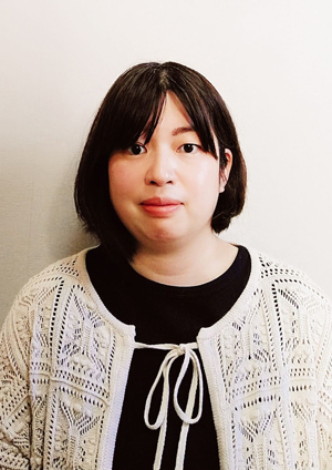 プロフィール_上田聡子 プロフィール写真_上田聡子