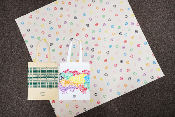 風呂敷とトートバッグ