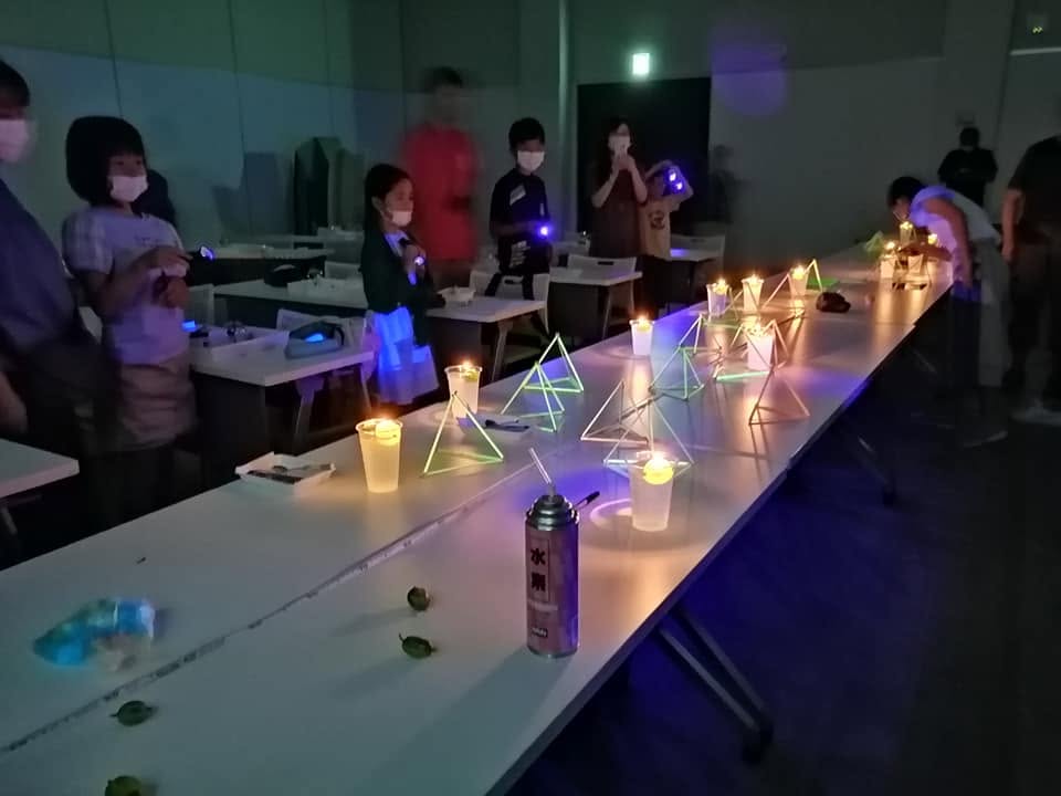 三角標の実験風景